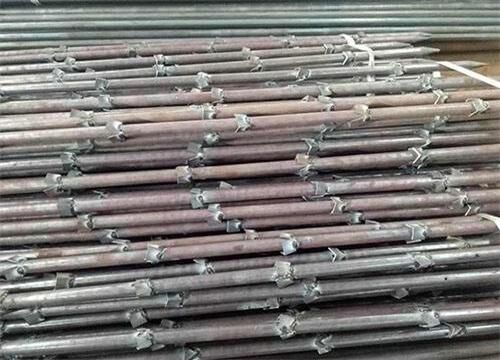 万冲镇隧道钢花管